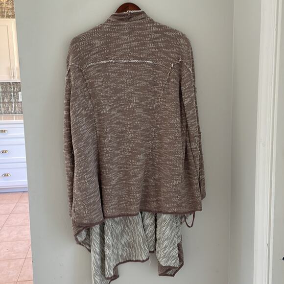 Free People Size Medium oversized open Front Cardigan Swing Sweater Brown - Picture 6 of 11